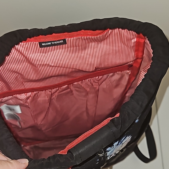 Herschel Supply Company Black Floral Backpack - Picture 3 of 6
